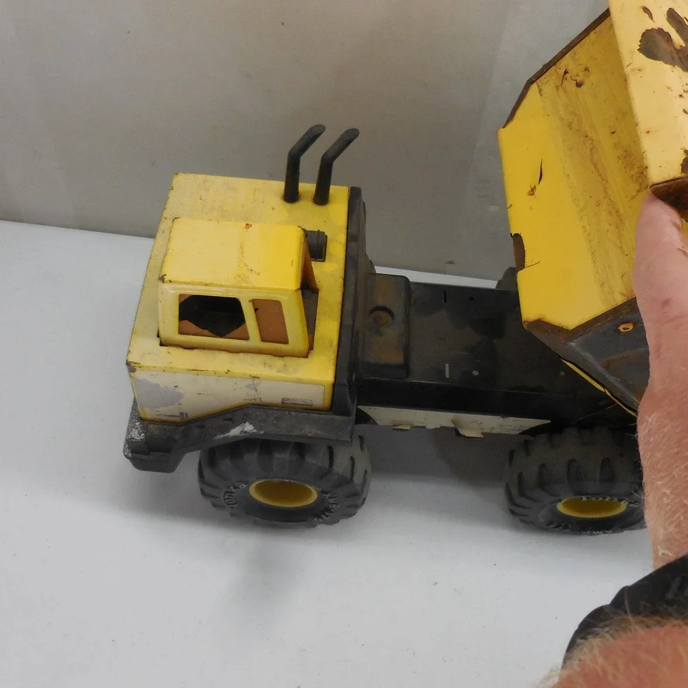 Vintage Tonka Turbo-Diesel Pressed Steel Dump Truck Yellow XMB-975 Rust Patina